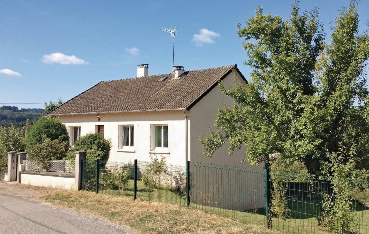 Awesome Home In Peyrat Le Chateau Exterior photo